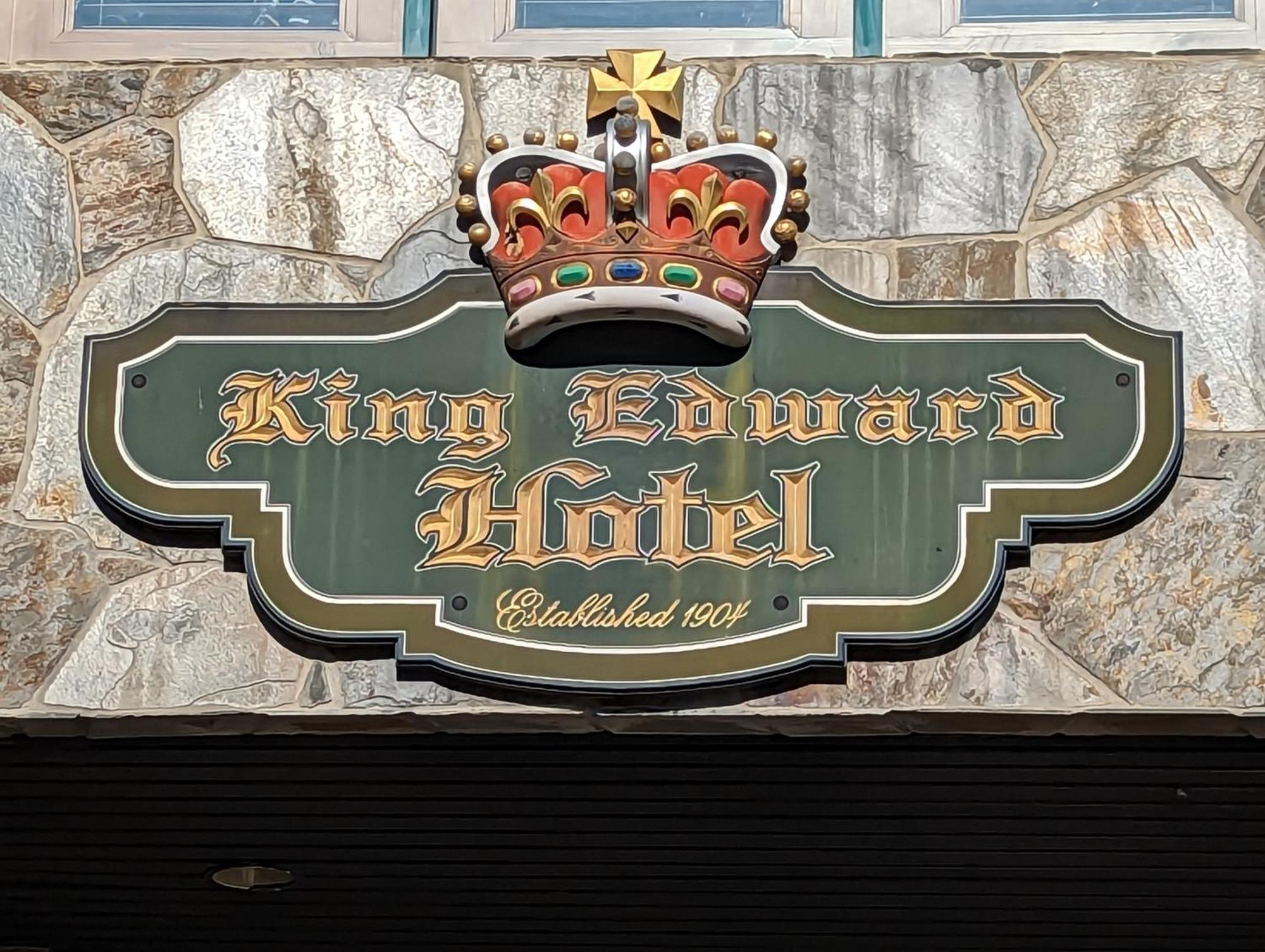 King Edward Hotel Банф Екстериор снимка